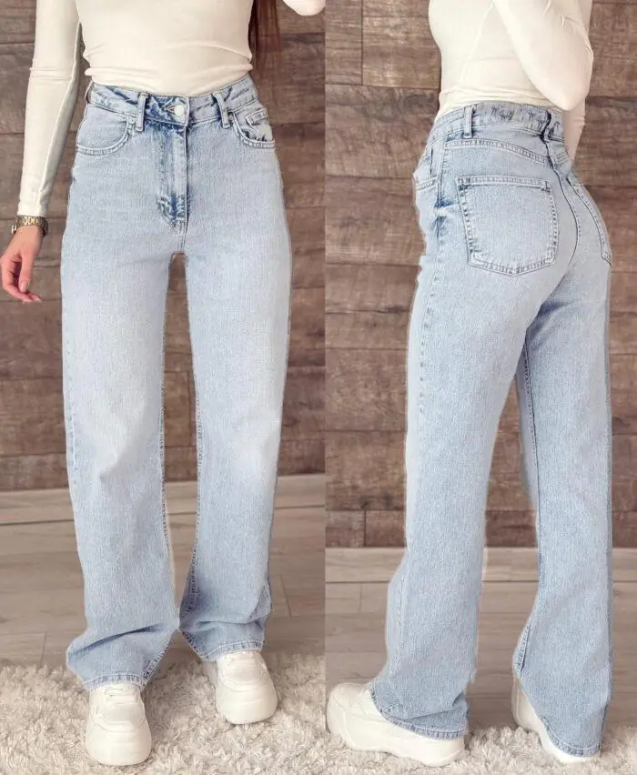 Skyline Straight Jeans